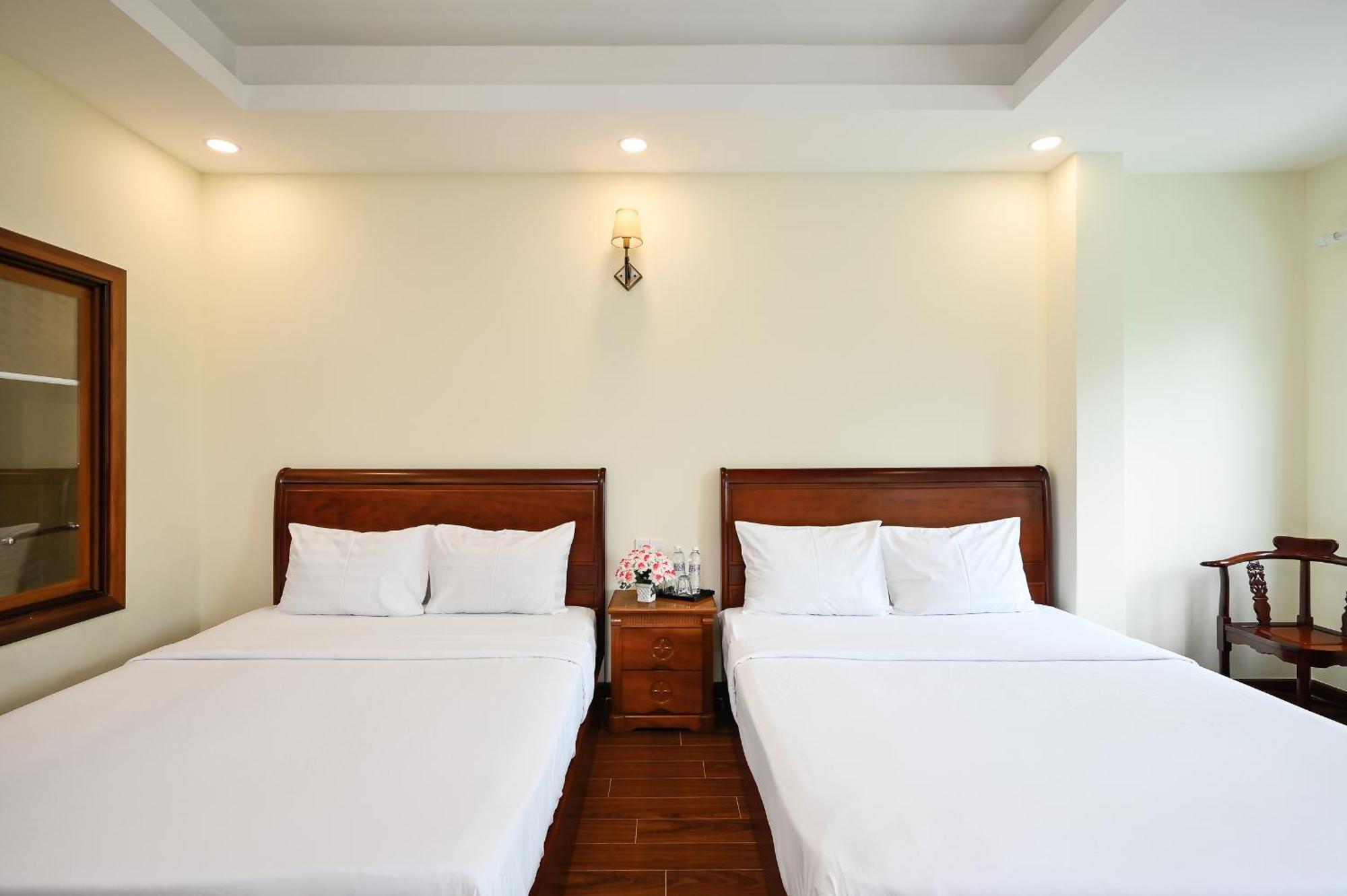 Red Sun Airport Saigon Hotel Thành Pho Ho Chí Minh Esterno foto